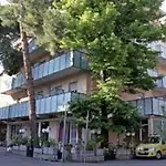 酒店 Delizia 2*